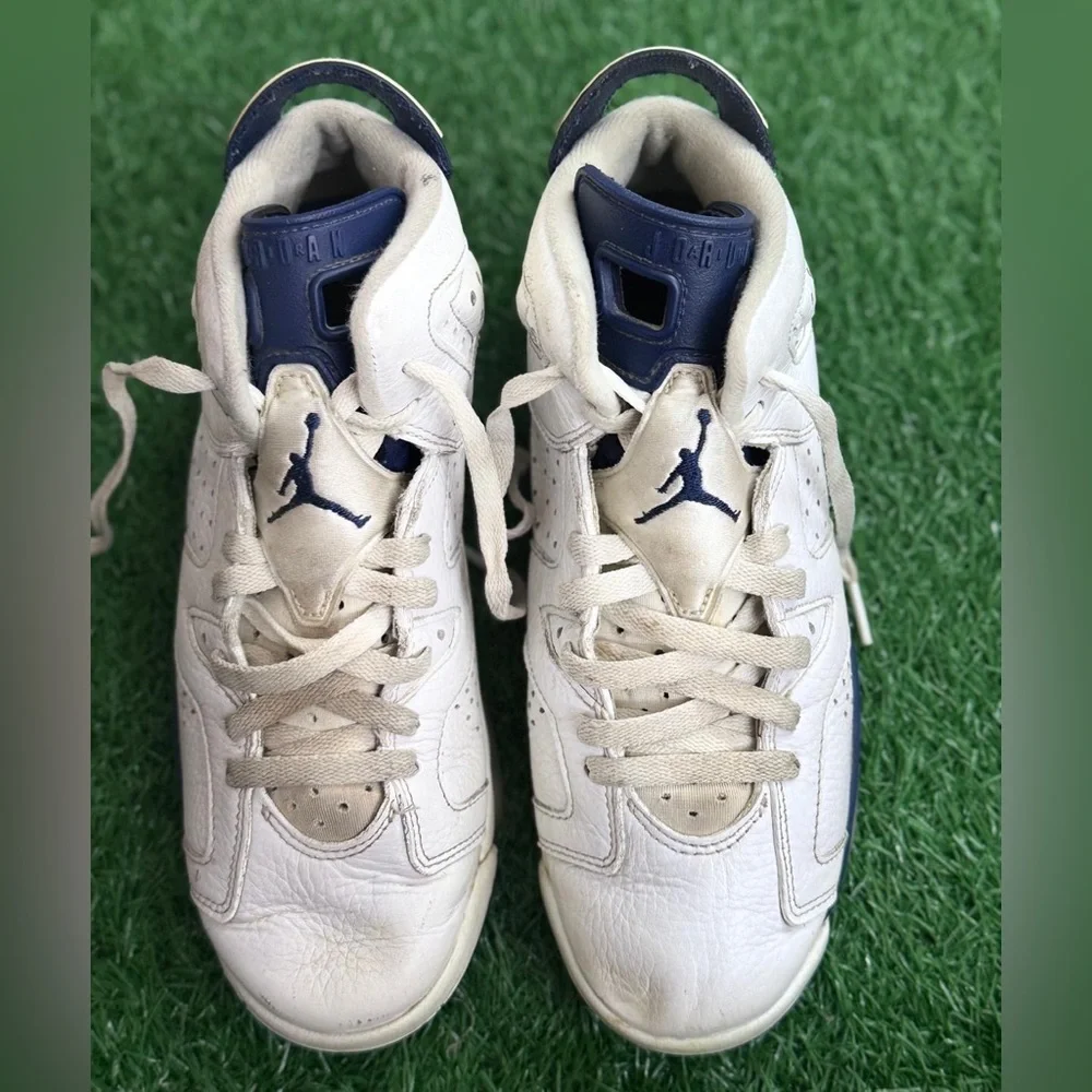 Jordan 6 Retro Midnight‎ Navy (2022) (GS) Size 7Y